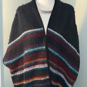 Forever 21 pull over w/shirt sleeve size Med GUC